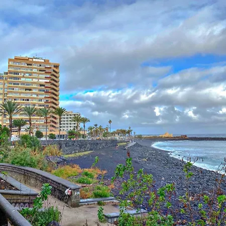 Acogedor Estudio En Martianez アパート