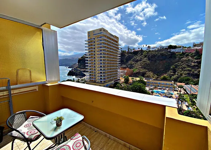 Cozy In Martiánez Apartamento *